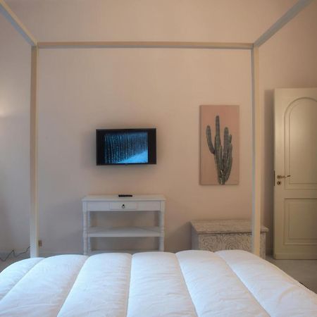 Piazza Dante Suites By Wonderful Italy Napoli Eksteriør billede