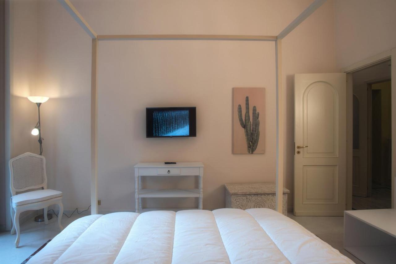 Piazza Dante Suites By Wonderful Italy Napoli Eksteriør billede